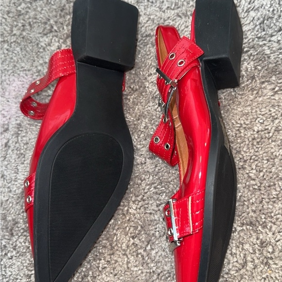 Stylish Red Buckle Women's Shoes flats - Picture 3 of 4